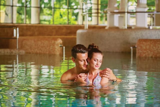 Najlepsze oferty spa dla dwojga - romantyczne chwile relaksu Najlepsze oferty spa dla dwojga - romantyczne chwile relaksu
